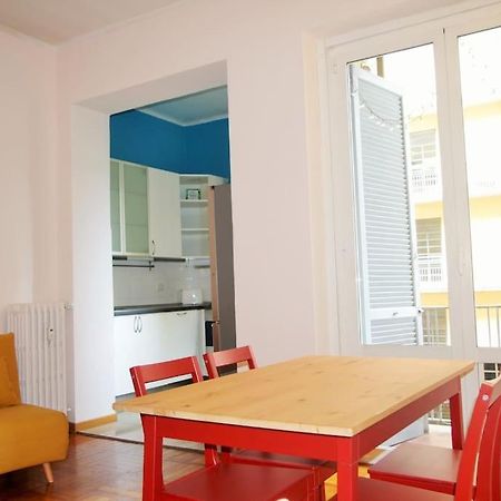 Splendido Appartamento A Pagano Milano Esterno foto
